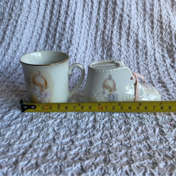 Vintage Enesco Precious Moments night lite Jesus Loves me figurine lot - Picture 9 of 13